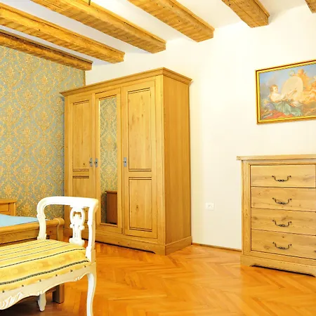 Safrano Palace 招待所