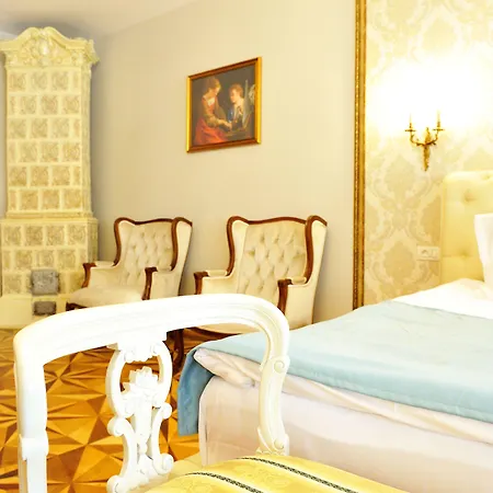 Safrano Palace بيت ضيافة براشوف