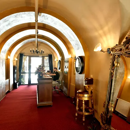 Safrano Palace 3*