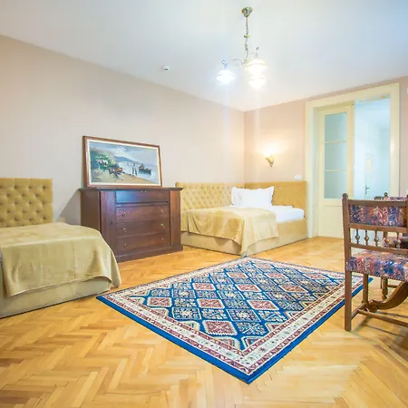 بيت ضيافة Safrano Palace 3*