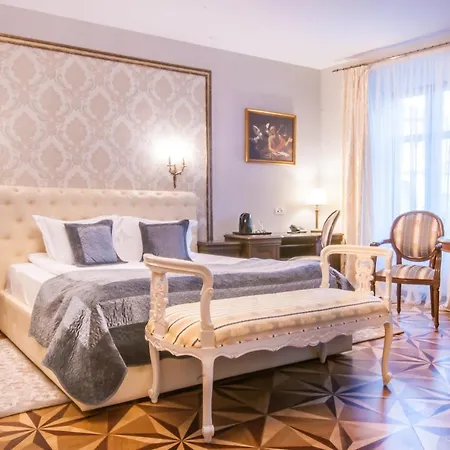 Safrano Palace 3* Braşov