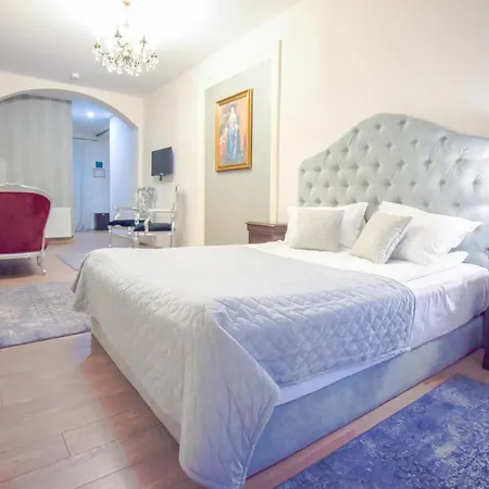 Guest house Safrano Palace 3*