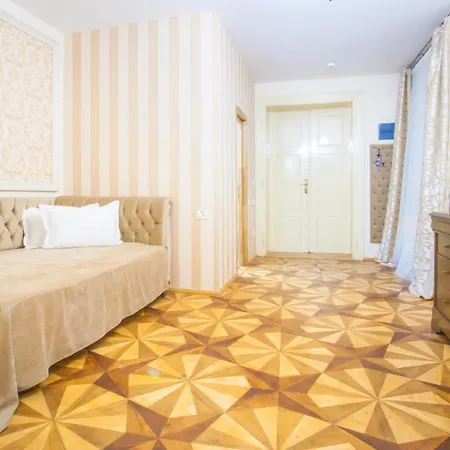 Affittacamere Safrano Palace Braşov