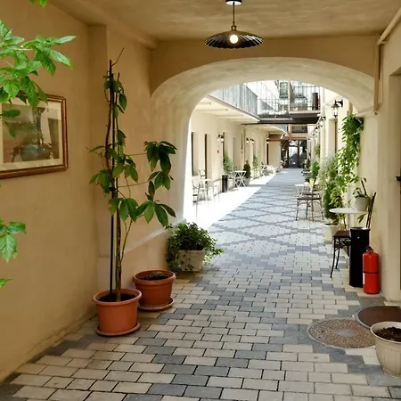 Safrano Palace Penzion