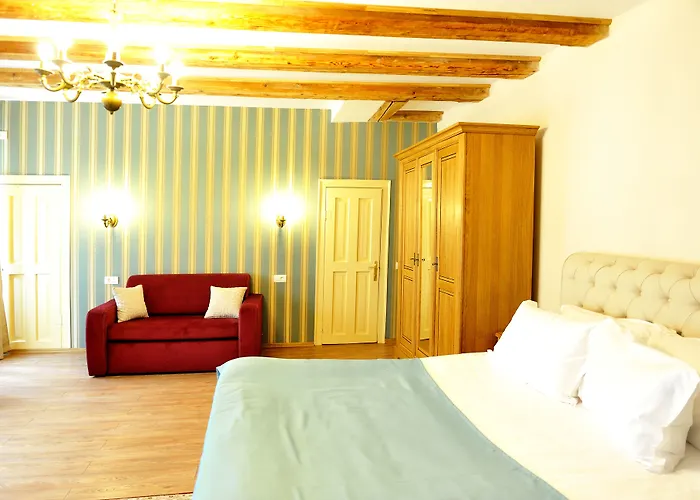 Guest house Safrano Palace Brasov