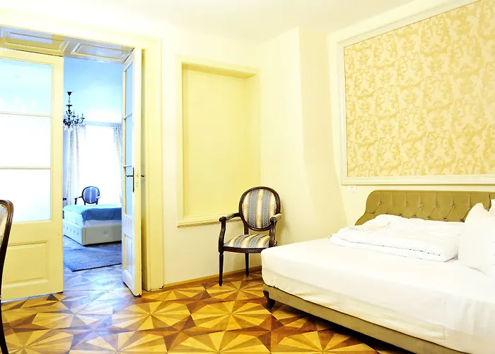 Safrano Palace Guest house 3*